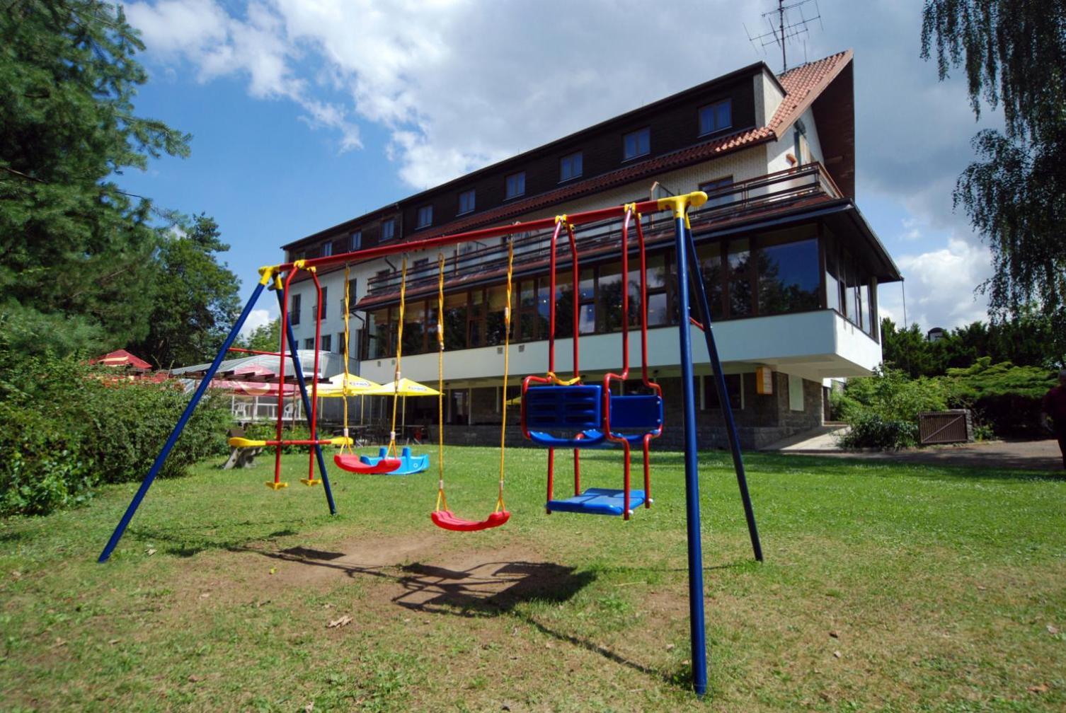Resort Hotel Zvikov Zvíkovské Podhradí Eksteriør bilde