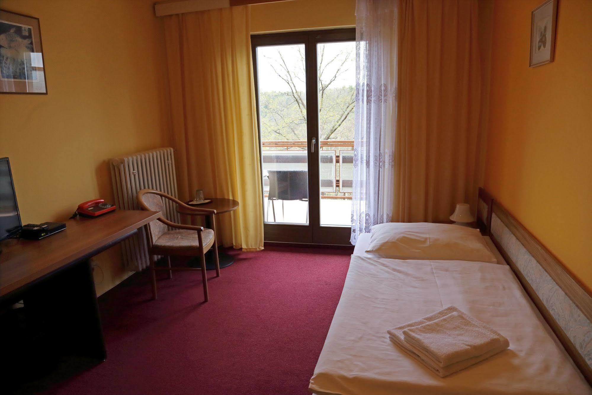 Resort Hotel Zvikov Zvíkovské Podhradí Eksteriør bilde